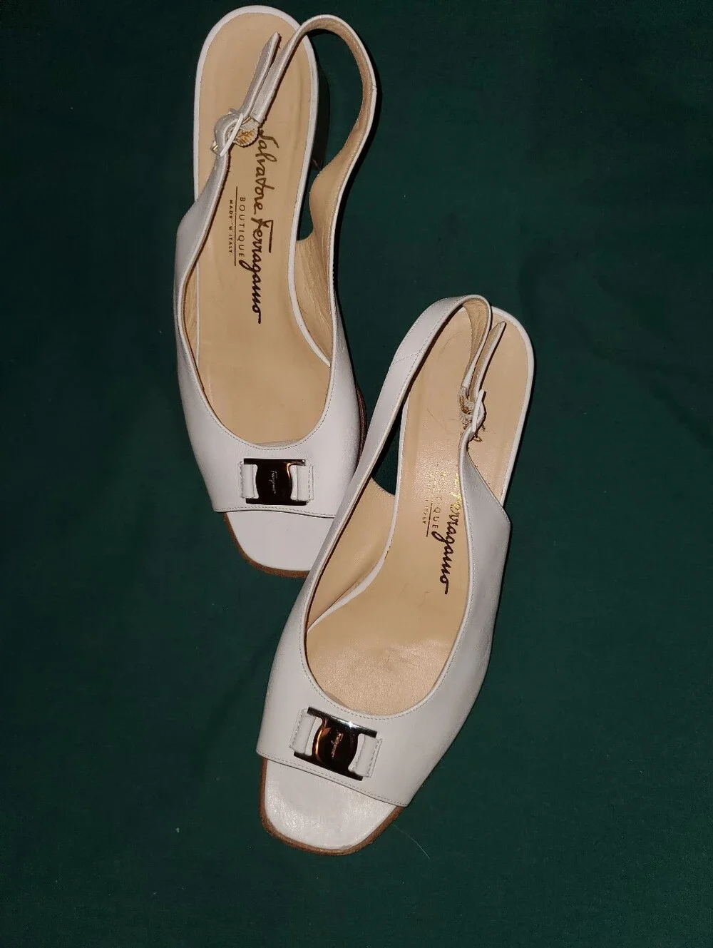 Salvatore Ferragamo Renata Spago 8.5 C open-toe slingback heels - White & Silver